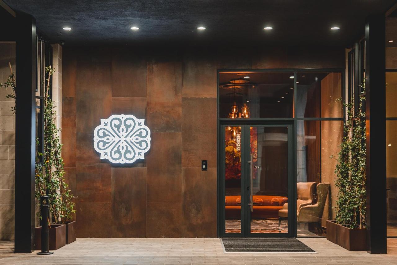 Signum Hotel Podgorica Ngoại thất bức ảnh