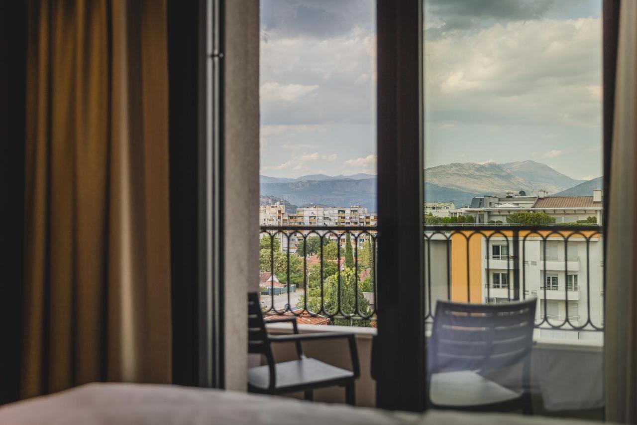 Signum Hotel Podgorica Ngoại thất bức ảnh