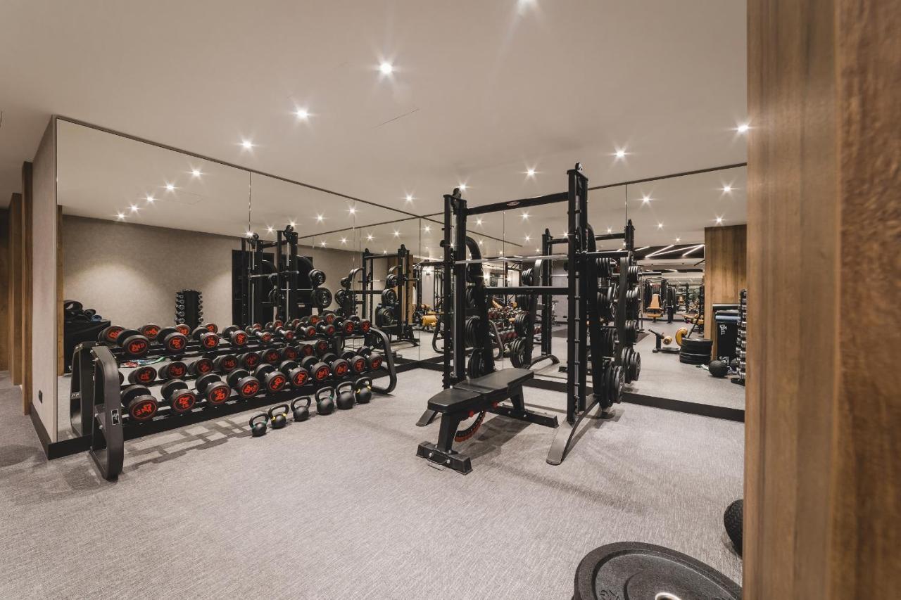 Signum Hotel Podgorica Ngoại thất bức ảnh