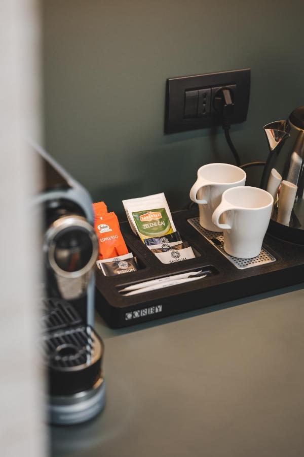 Signum Hotel Podgorica Ngoại thất bức ảnh